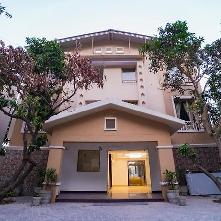 La Savanna By Dl Hotels & Resorts Rāmnagar Buitenkant foto