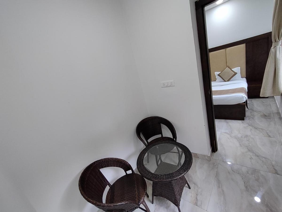 La Savanna By Dl Hotels & Resorts Rāmnagar Buitenkant foto