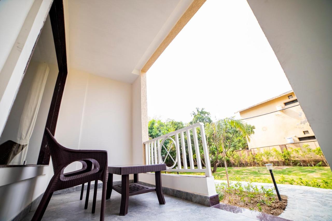 La Savanna By Dl Hotels & Resorts Rāmnagar Buitenkant foto